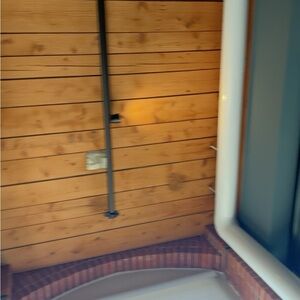 Meet your Posher, Mina